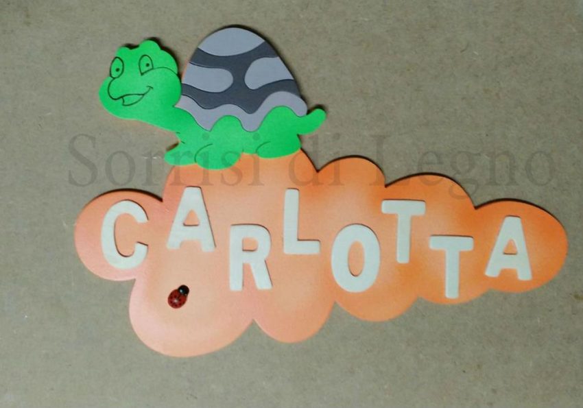 Nome-Carlotta-su-nuvoletta-con-tartaruga-1