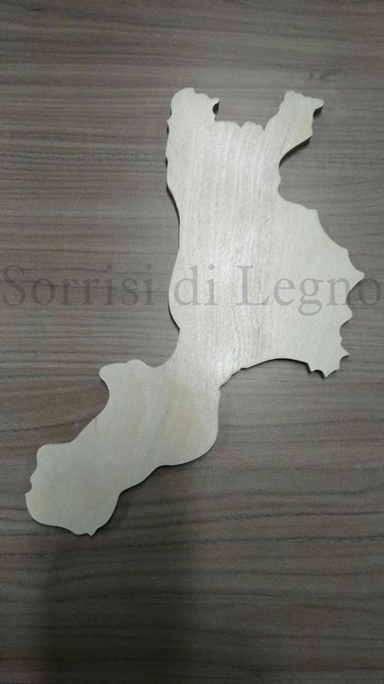 sagoma-regione-Calabria-in-betulla