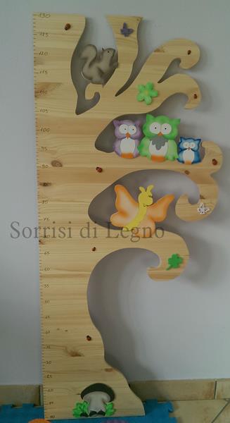 Metro crescita in legno personalizzato